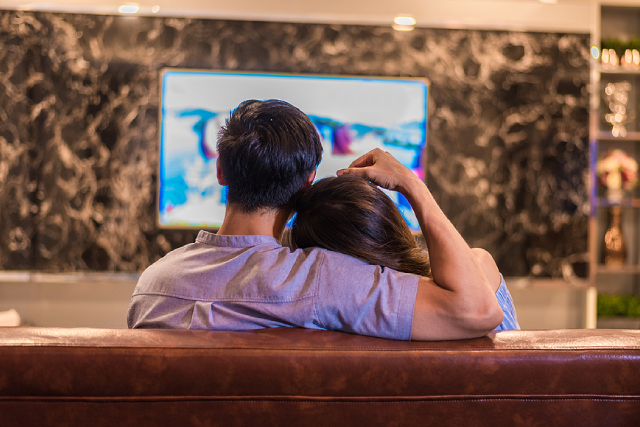Simple Ideas for Romantic Stay-Home Date Night Snacks