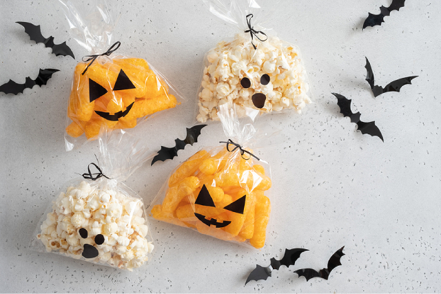 How to Throw a Spooktacular Halloween Party for Your Loved Ones